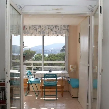 Agay Plage 175 Апартаменты Сен-Рафаэль