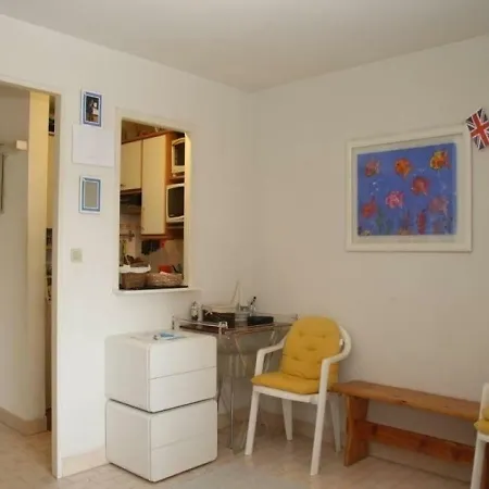 Agay Plage 175 Апартаменты Сен-Рафаэль